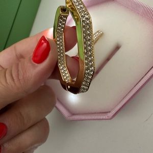 Stunning Swarovski Earrings with original box and gift bag and bow